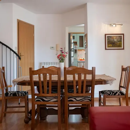 Sabrina Bis Zu 8 Personen By Interhome Apartman