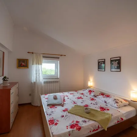 Sabrina Bis Zu 8 Personen By Interhome
