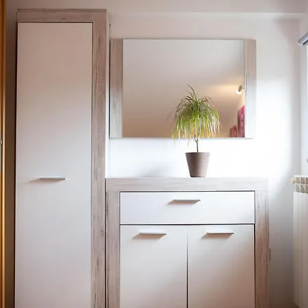 Sabrina Bis Zu 8 Personen By Interhome Apartment