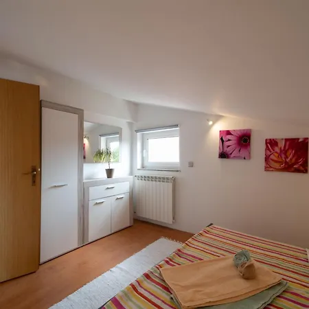 Sabrina Bis Zu 8 Personen By Interhome Apartment *