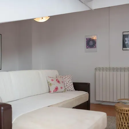 Apartment Sabrina Bis Zu 8 Personen By Interhome