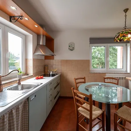 Sabrina Bis Zu 8 Personen By Interhome * Porec